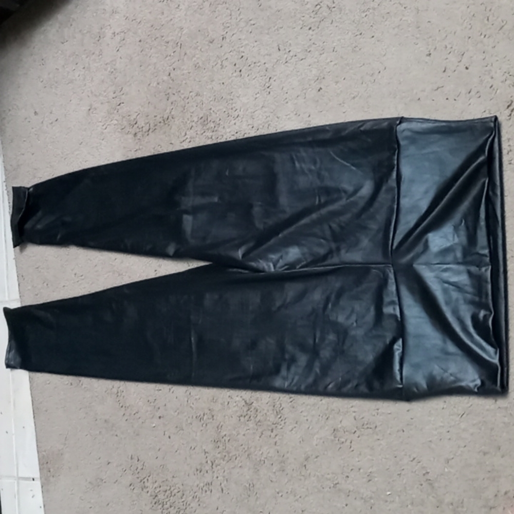 Reg size m faux leather  leggings